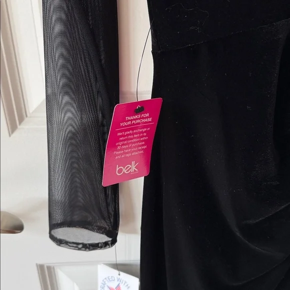 BETSY AND ADAM Black Velvet Long Sleeve Gown Dress - Picture 8 of 9